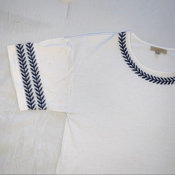 POLAGRAM White Embroidered Short Sleeve Tee Shirt - Picture 3 of 5